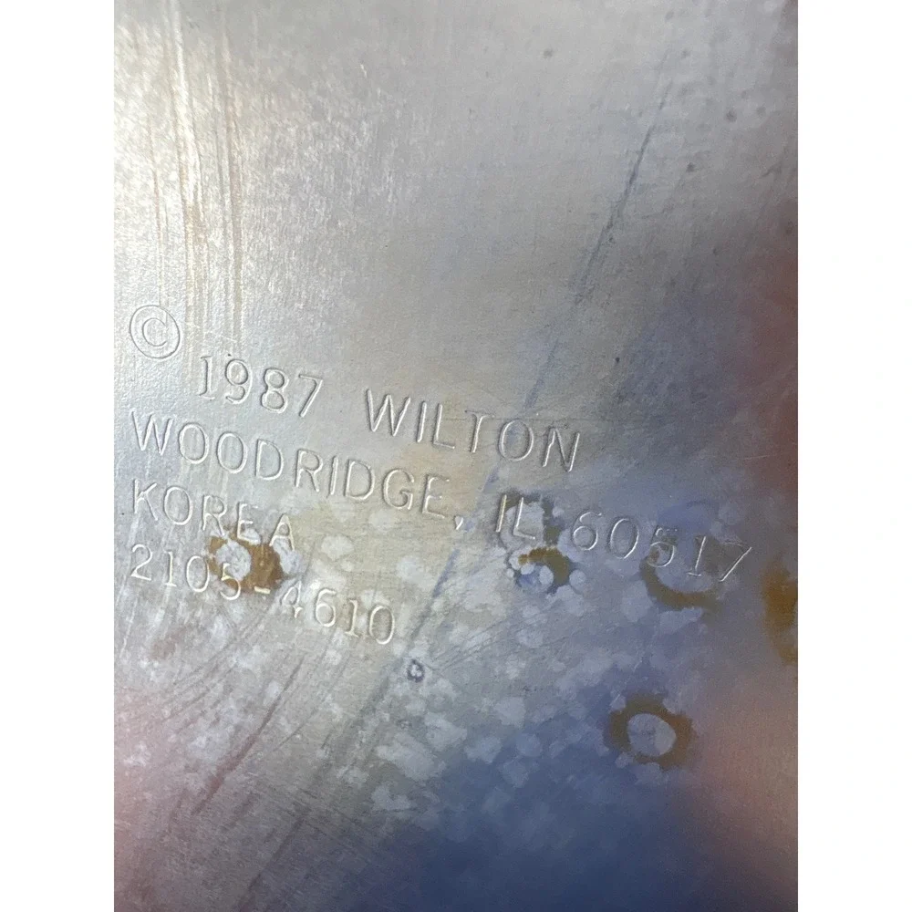 Wilton Football Player Cake Pan Vintage 1987 Aluminum Mold 2105-4610 Silver
